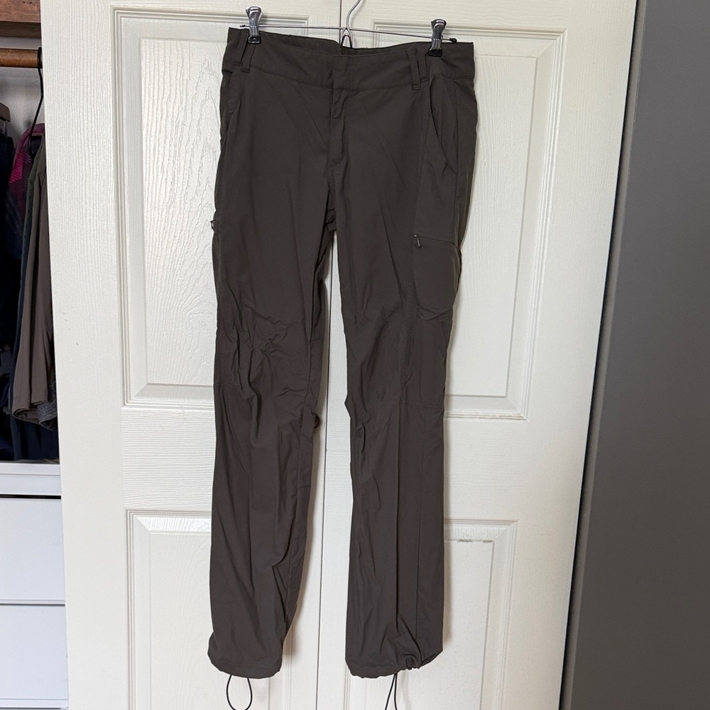 Women’s Outdoor Hiking Pants — Brown/Gray
